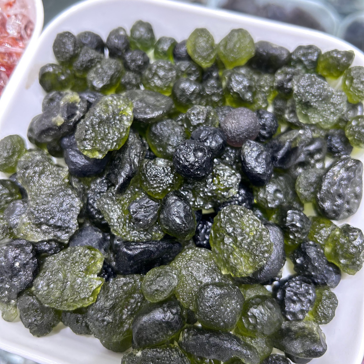 Colgante / Piedra de Vidrio Moldavita – Ideal para Joyas DIY